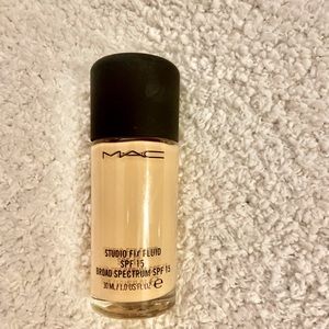 Mac Studio Fix Fluid Foundation